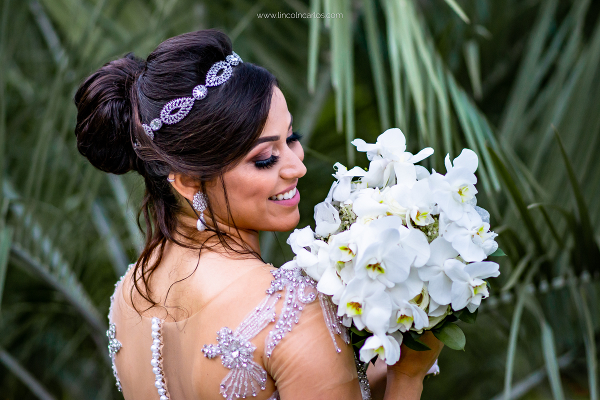 ensaio-pós-casamento-pós-wedding-fernanda-breno-ensaio-de-casal-fotos-externas-de-casal-fotos-de-espaço-shangrilá-mateus-leme-fotografo-de-casamento-lincoln-carlos

