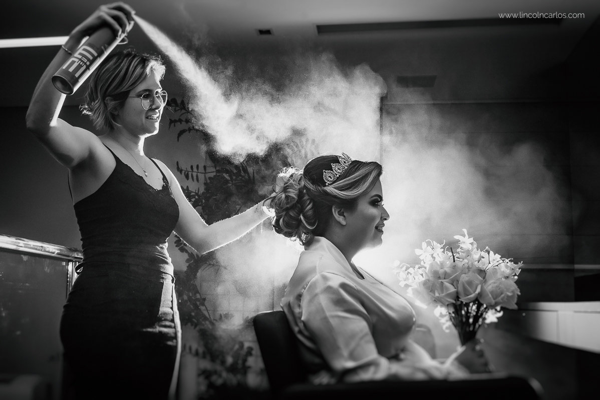 making-of-noiva-karla-maquiagem-e-penteado-salão-modifick-espaco-juliana-knischewski-bom-despacho