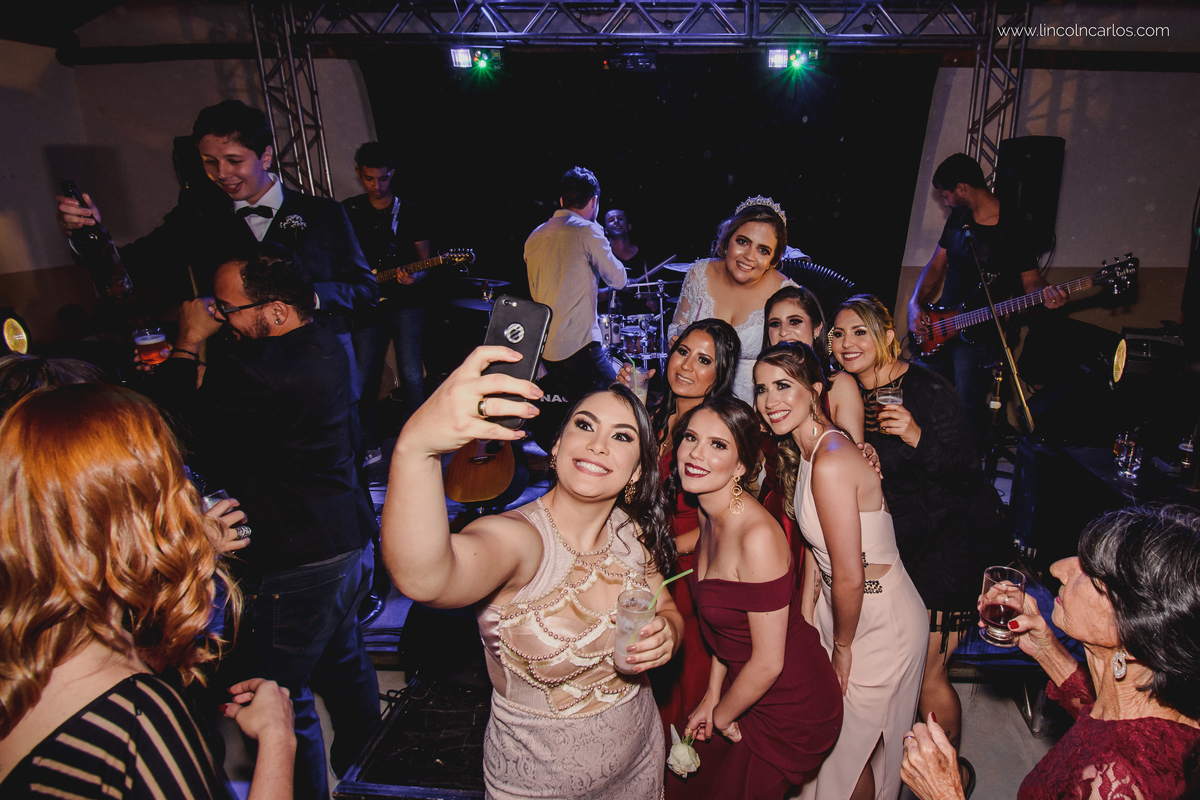 casamento-karla-e-gustavo-festa-balada-cantor-ricardo-trindade-e-banda-fotografo-de-casamento-lincoln-carlos
