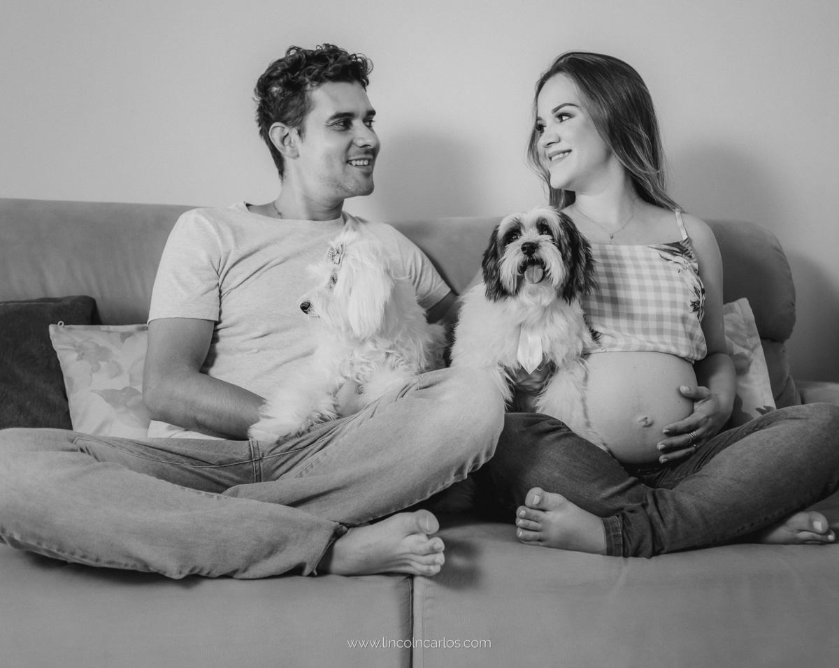 ensaio-gestante-gabriela-reinaldo-fotografia-de-gestante-ensaio-externo-de-gestante-life-style-aabb-pompeu-mg 