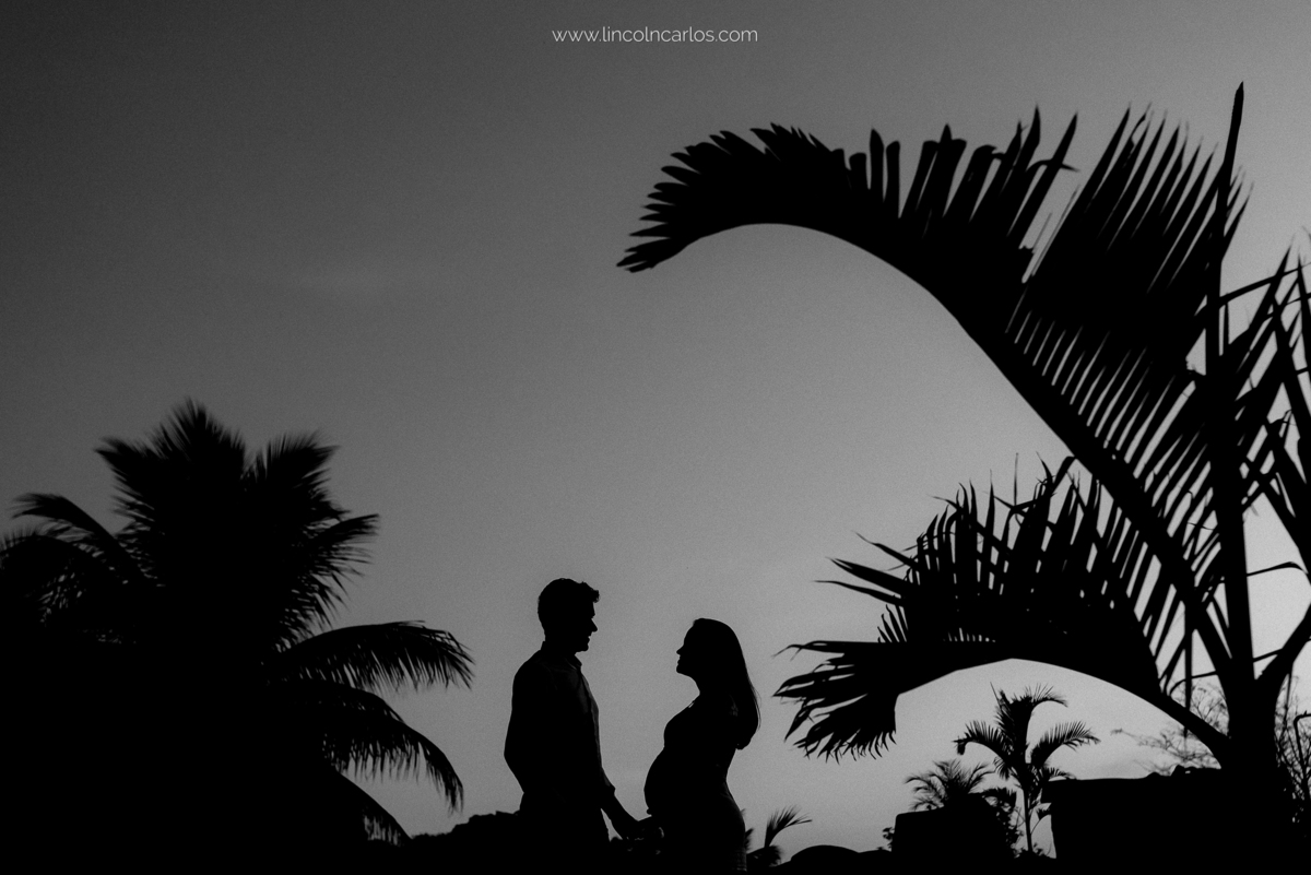 ensaio-gestante-gabriela-reinaldo-fotografia-de-gestante-ensaio-externo-de-gestante-life-style-aabb-pompeu-mg 