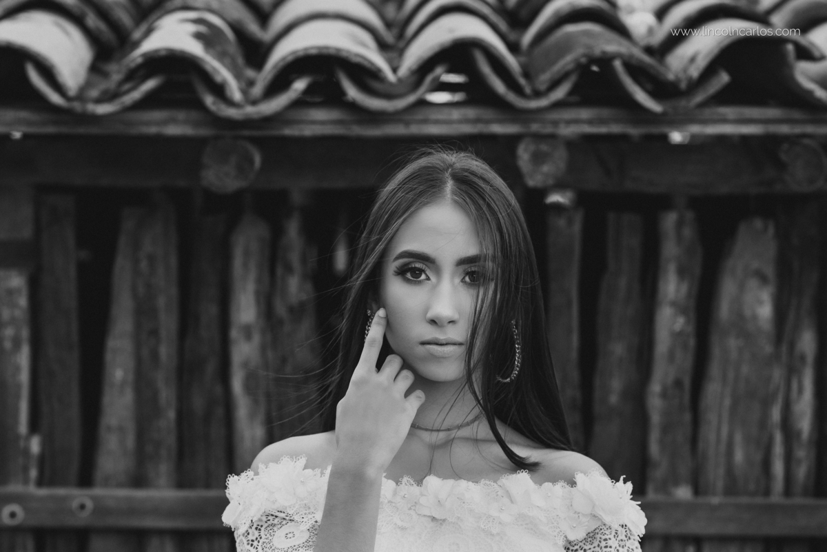 top-15-Rubia-ensaio-de-debutante-ensaio-externo-de-15-anos-fotografia-de-debutante-fotografia-de-15-anos-ensaio-fifteen-lincoln-carlos-fotografia-de-debutante-pompeu-mg