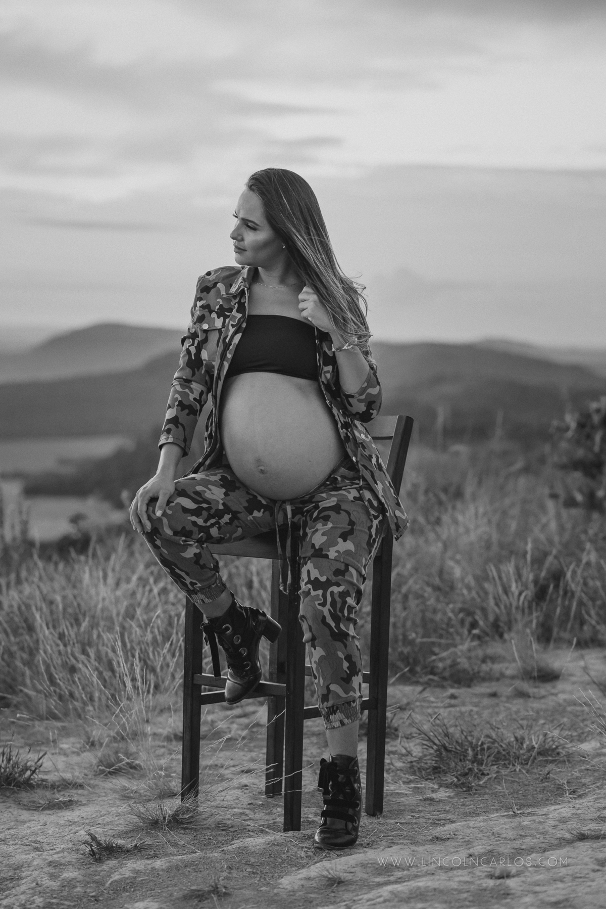 ensaio-gestante-fotografia-de-familia -ensaio-fotografico-gravida-fotos-de-gestante
ensaio-gestante-ideia-de-fotos-de-gestante-pregnant-pompeu-mg-martinho-campos-abaete-bom-despacho-ibitira-mg-pitangui-sete-lagoas-parobeba-mg 