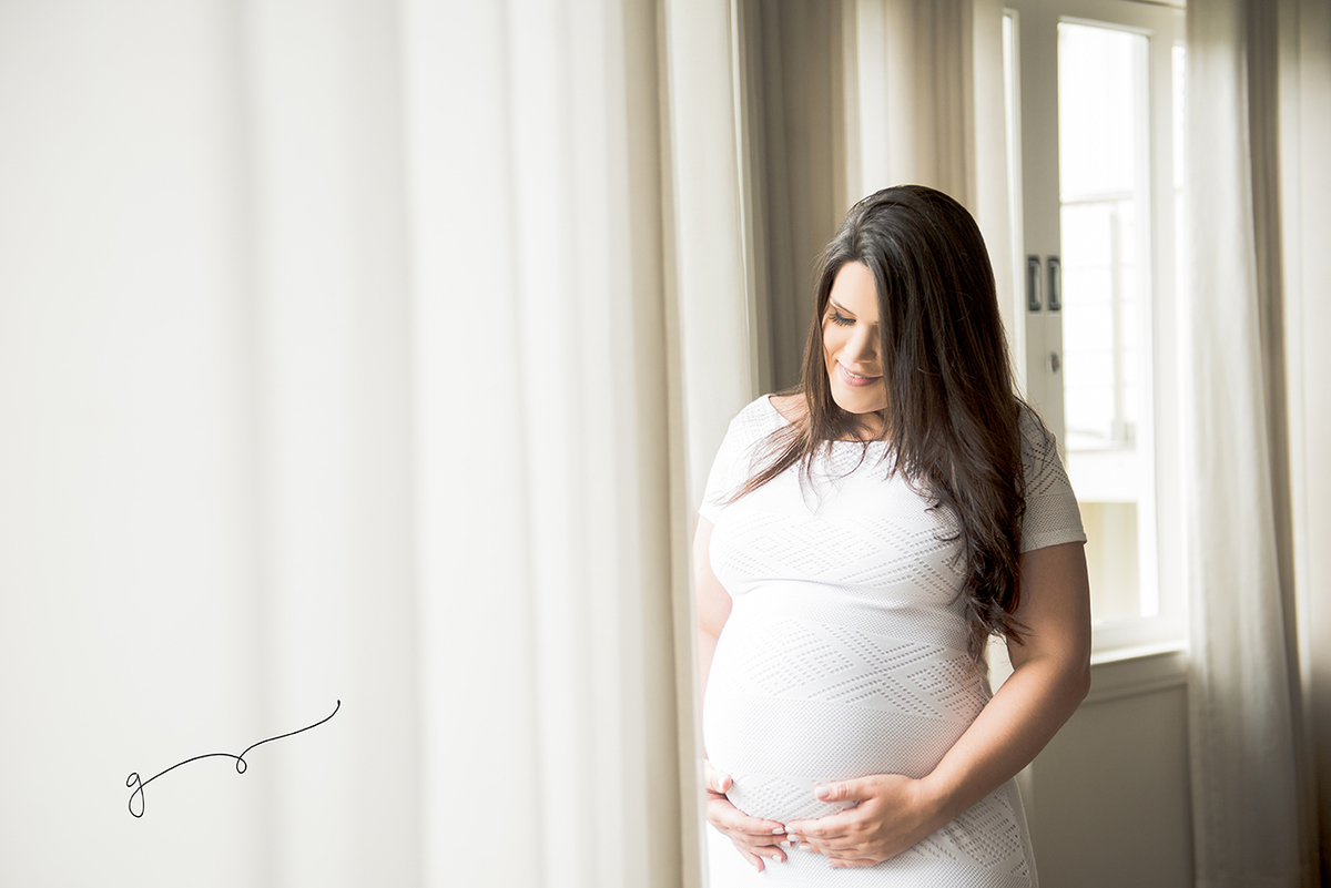 Linda espera no lar da Jéssica e do Felipe.
Essa família que acabamos de conhecer, nos acolheu com tanto carinho, que preciso descrever. 

O amor e cuidado com que o papai Felipe tratava a mamãe linda me encantou. sentamos 