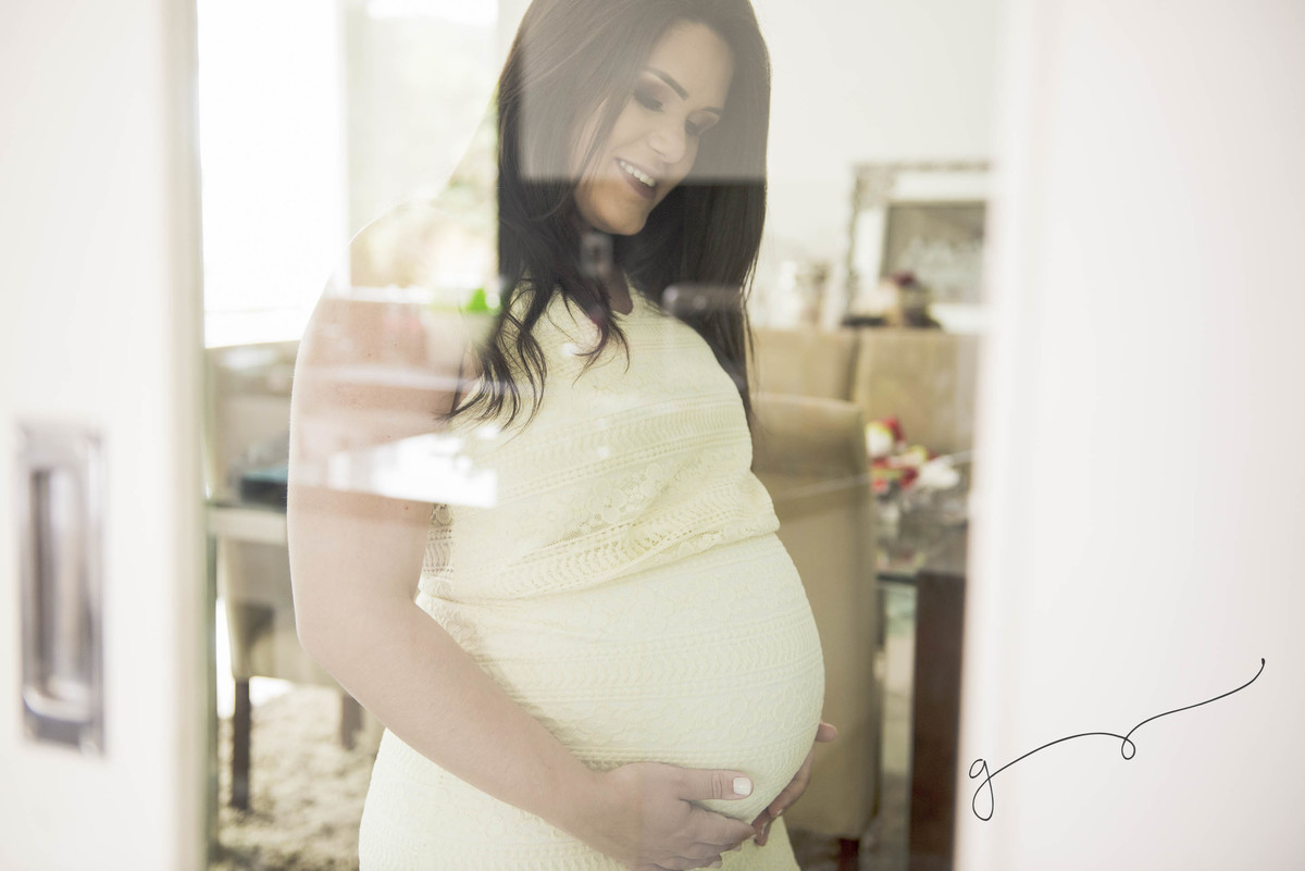 Linda espera no lar da Jéssica e do Felipe.
Essa família que acabamos de conhecer, nos acolheu com tanto carinho, que preciso descrever. 

O amor e cuidado com que o papai Felipe tratava a mamãe linda me encantou. sentamos 