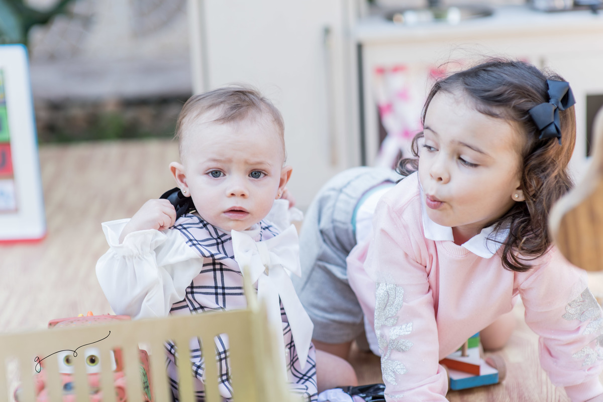 #minitable, #minifesta, #festaintimista, #bonecas #decorinfantil #aniversariode1ano #festaemcasa#ddaymenina #bdaygirl #contagem #festabh