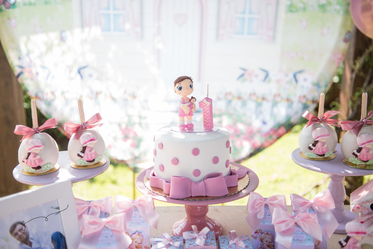 #minitable, #minifesta, #festaintimista, #bonecas #decorinfantil #aniversariode1ano #festaemcasa#ddaymenina #bdaygirl #contagem #festabh