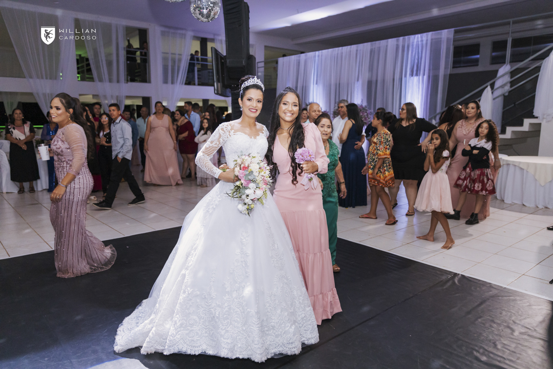 Fotografo em Unaí, fotos de casamentos em Unaí, casamentos em Unaí, vestido de noiva em Unaí, noivas de Unaí, Unaí-MG 