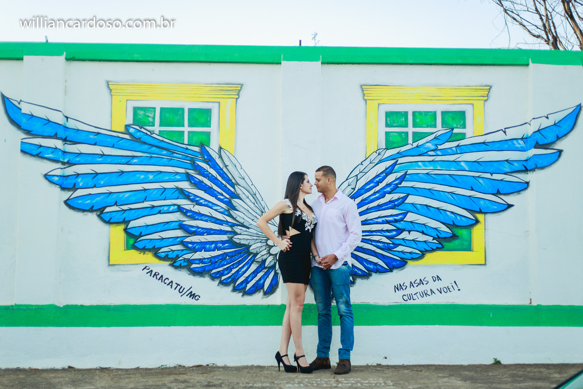 Paracatu , minas gerais foi a cidade escolhida pelo casal e foi clicado pelas lentes do premiado fotografo de casamentos em unai , Willian Cardoso