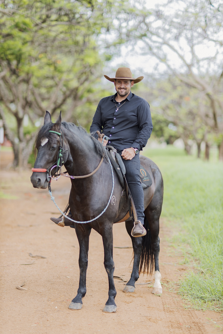 Fotografo de casamentos em Unai, fotografo, Unai, pre wedding em Unai, cabana valley,pre wedding cabana,fotografo de casamento em minas gerais, pre wedding, pre wedding romantico, ideias para pre wedding,noivos,casamentos em unai