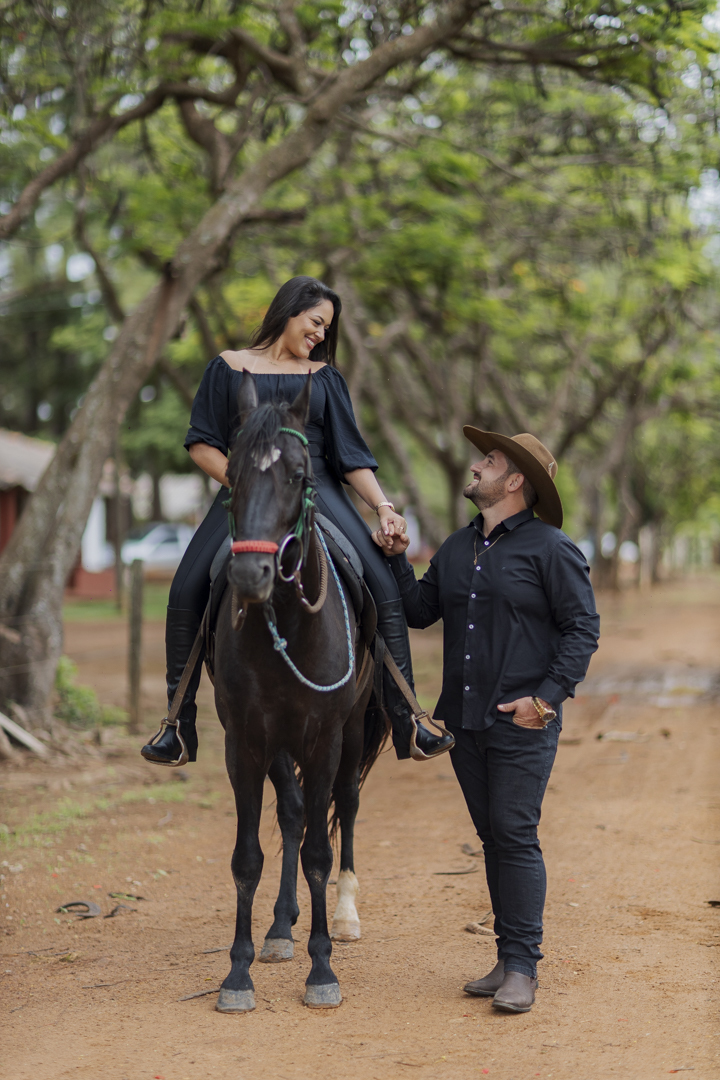 Fotografo de casamentos em Unai, fotografo, Unai, pre wedding em Unai, cabana valley,pre wedding cabana,fotografo de casamento em minas gerais, pre wedding, pre wedding romantico, ideias para pre wedding,noivos,casamentos em unai