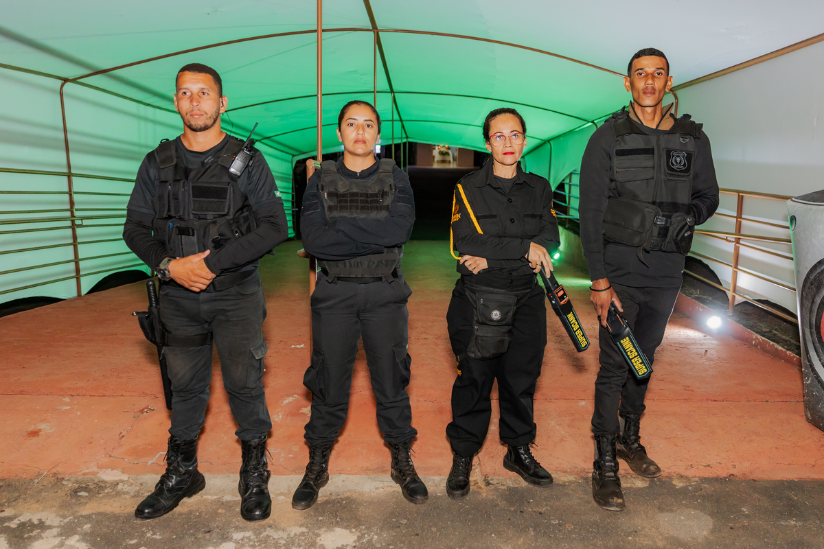 festa do Inhumas, forró em Unaí, evento tradicional Unaí-MG, alegria no interior, cultura rural, festa popular Minas Gerais, música sertaneja, forró ao vivo, tradição mineira, eventos em Unaí, festa típica, salão de festas Unaí, diversão no campo