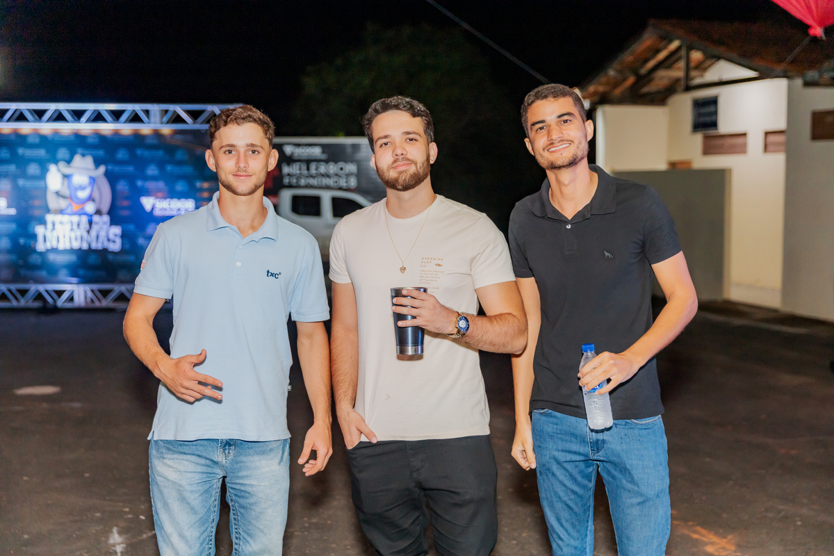 festa do Inhumas, forró em Unaí, evento tradicional Unaí-MG, alegria no interior, cultura rural, festa popular Minas Gerais, música sertaneja, forró ao vivo, tradição mineira, eventos em Unaí, festa típica, salão de festas Unaí, diversão no campo