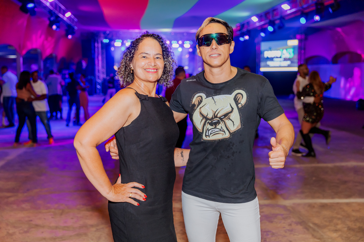 festa do Inhumas, forró em Unaí, evento tradicional Unaí-MG, alegria no interior, cultura rural, festa popular Minas Gerais, música sertaneja, forró ao vivo, tradição mineira, eventos em Unaí, festa típica, salão de festas Unaí, diversão no campo