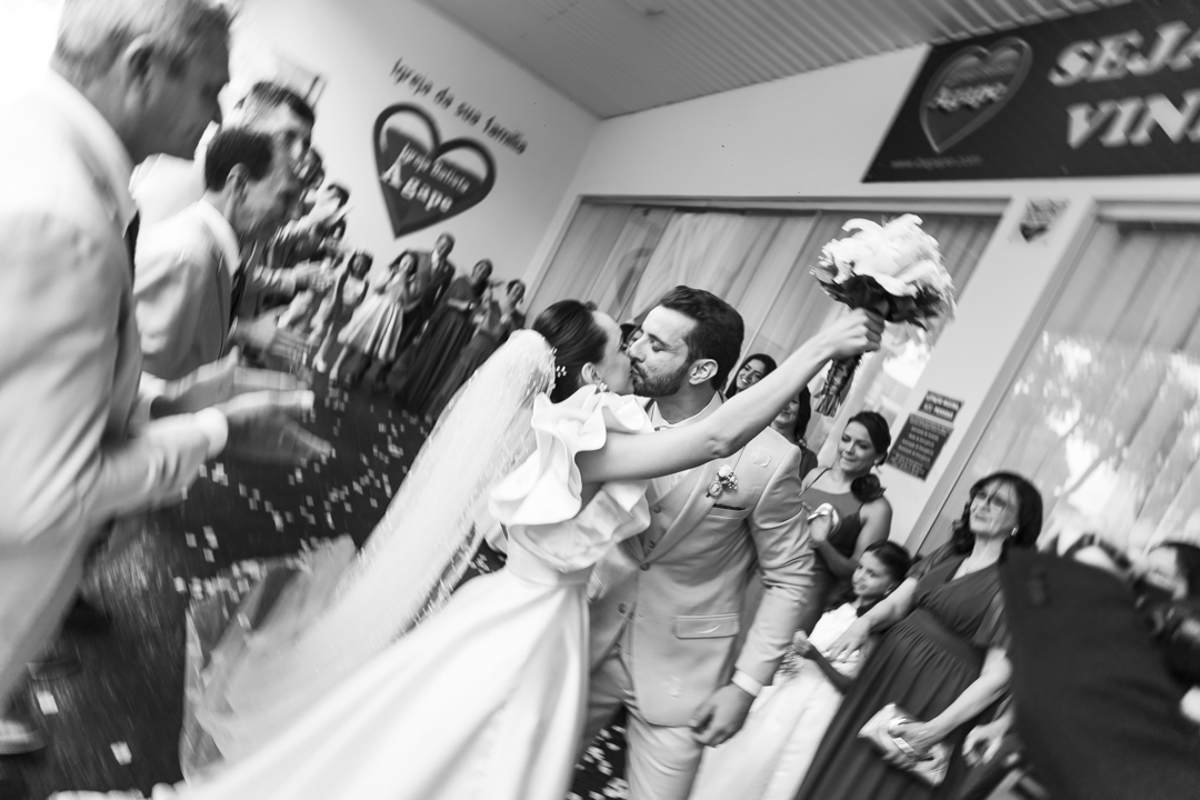 casamento em Unaí, casamento em Patrocínio, fotógrafo especializado em casamento, fotografia documental, noivos apaixonados, cerimônia emocionante, festa animada, ensaio pré casamento, fotógrafo em Minas Gerais