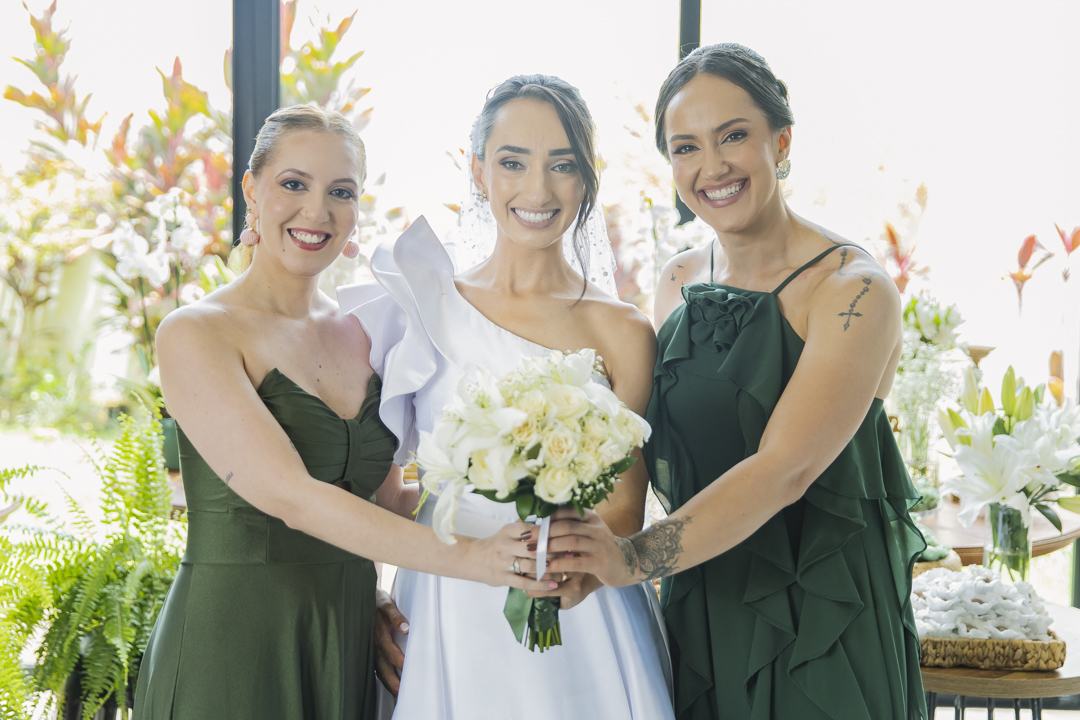 fotógrafo Unaí MG, fotografia de casamento Unaí, ensaio pré wedding Unaí, casamento elegante Unaí, casamento moderno Unaí, fotos de casal Unaí, álbum de casamento personalizado Unaí