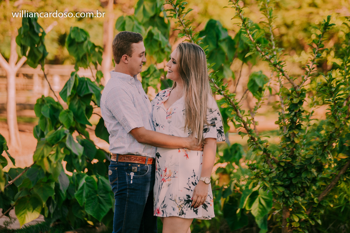 Fotografo em Unai, Fotos pre wedding em Unai, ensaio em Unai, ensaio com cavalos, Unai-MG, fotografo de casamentos em unai, fotos de casamentos em Unai, ensaio de solteiro, previa de casamento, casando em Unai,fotos de Unai, fotografo em minas gerais