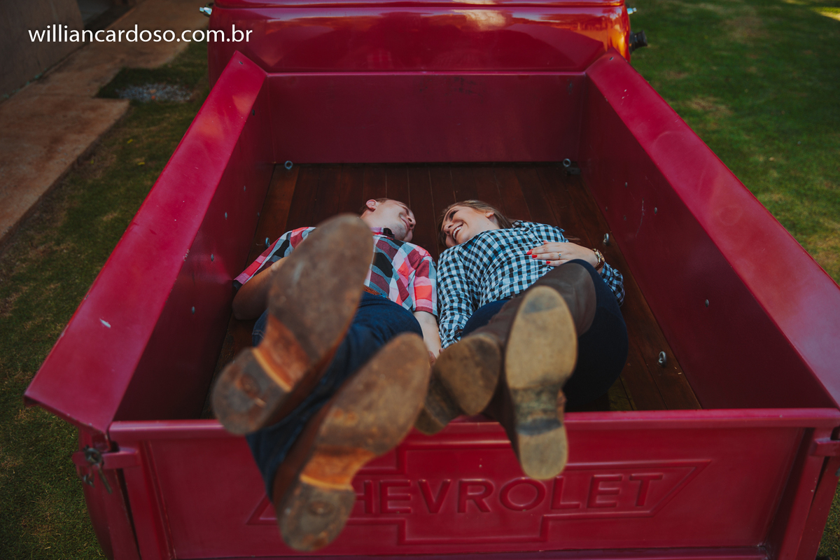 Fotografo em Unai, Fotos pre wedding em Unai, ensaio em Unai, ensaio com cavalos, Unai-MG, fotografo de casamentos em unai, fotos de casamentos em Unai, ensaio de solteiro, previa de casamento, casando em Unai,fotos de Unai, fotografo em minas gerais