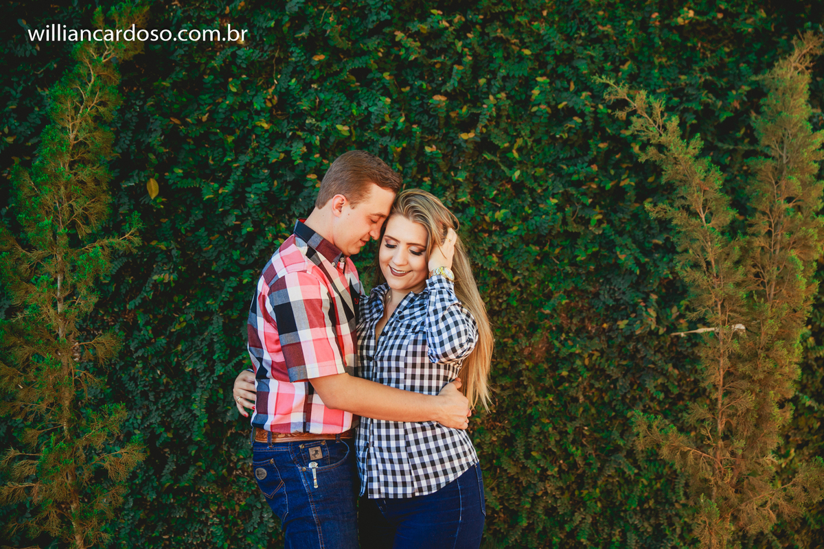 Fotografo em Unai, Fotos pre wedding em Unai, ensaio em Unai, ensaio com cavalos, Unai-MG, fotografo de casamentos em unai, fotos de casamentos em Unai, ensaio de solteiro, previa de casamento, casando em Unai,fotos de Unai, fotografo em minas gerais