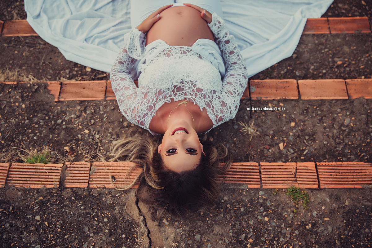 Ensaio de gestante, doce espera, curva do rio, Unaí, fotografo em Unaí, fotos de gravidas , gravidez, gravida , fotografia de gestante, fotografo de gestante, gravidinha, poses de gravidas 