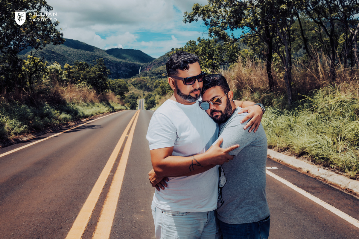 casamento homo afetivo,casamento Gay, ensaio pre wedding gay , itiquira, ensaio no parque do itiquira , ensaio homoafetivo, cachoeira do itiquira, formosa goias, casament homo afetivo no brasil, casamentos de gays , casamento de 2 homens,   pre wedding