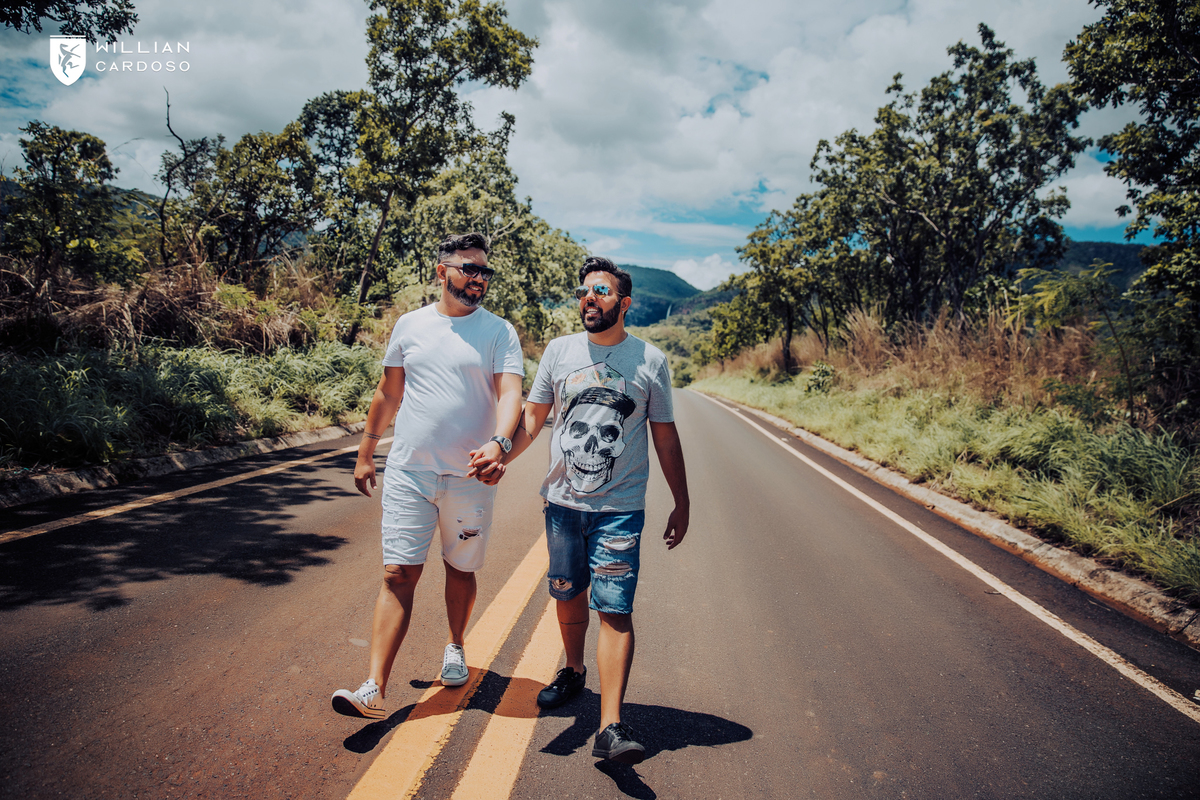 casamento homo afetivo,casamento Gay, ensaio pre wedding gay , itiquira, ensaio no parque do itiquira , ensaio homoafetivo, cachoeira do itiquira, formosa goias, casament homo afetivo no brasil, casamentos de gays , casamento de 2 homens,   pre wedding