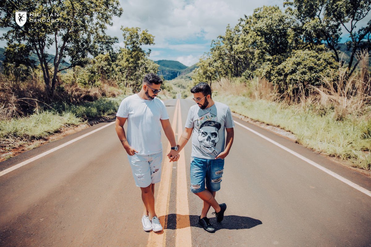 casamento homo afetivo,casamento Gay, ensaio pre wedding gay , itiquira, ensaio no parque do itiquira , ensaio homoafetivo, cachoeira do itiquira, formosa goias, casament homo afetivo no brasil, casamentos de gays , casamento de 2 homens,   pre wedding