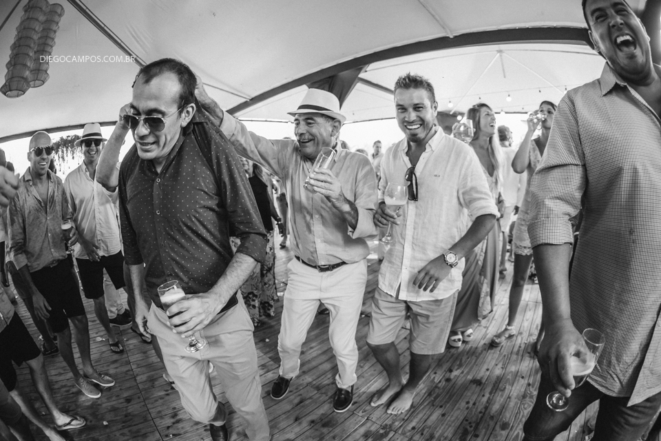 casamento de dia, casamento na praia, fotografo em garopaba, Argentinos em Garopaba, wedding, diego campos fotografia 