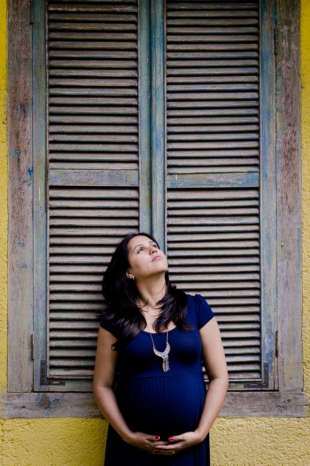 Fotos de gestante em Belo Horizonte no condomínio retiro do chalé feitas pelo estúdio Kalila Issa