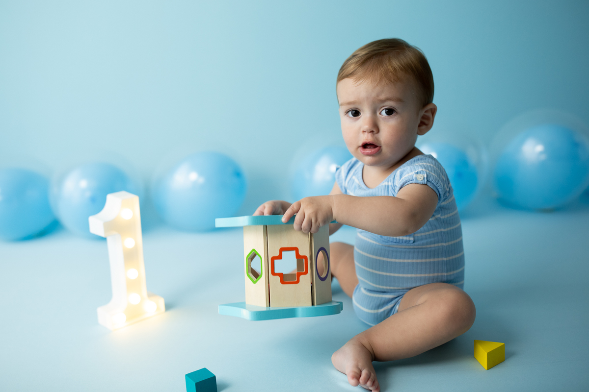 Fotos de smash the cake no estúdio kalila issa