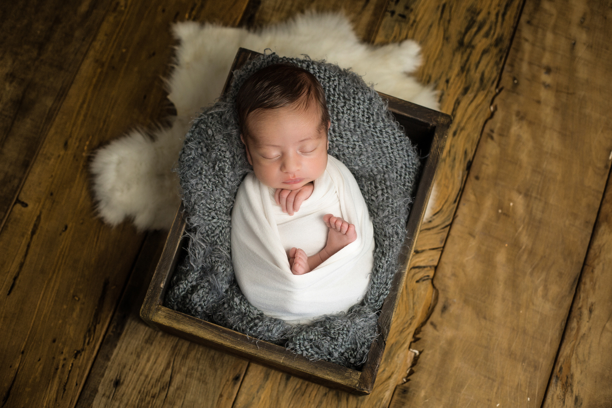 newborn wrap caixinha de madeira