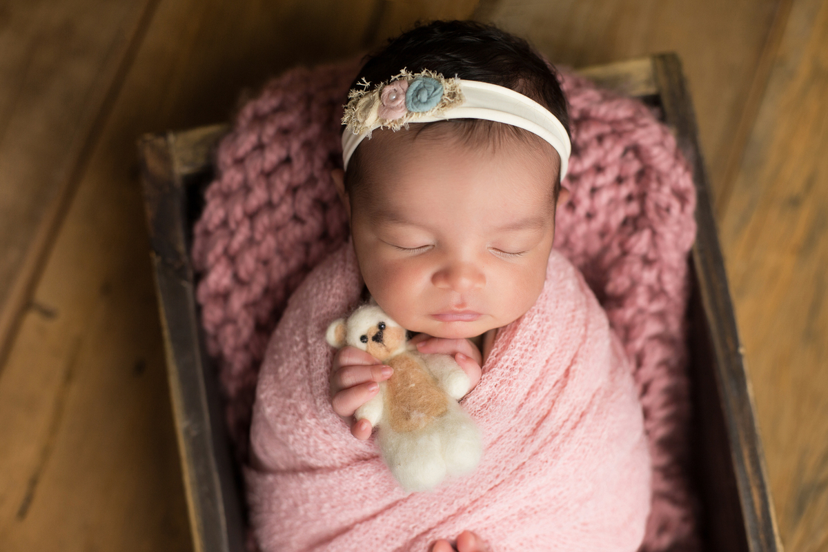 newborn no estudio kalila issa