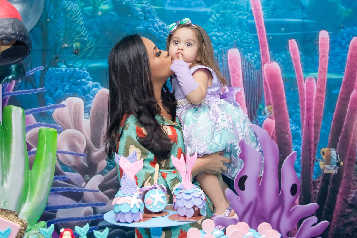 Esse beijinho não tem preço