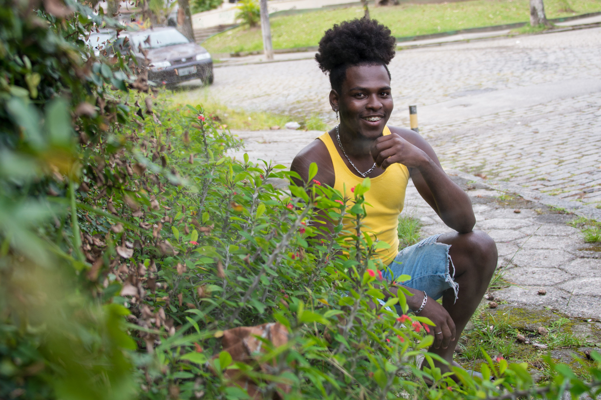 ENSAIO URBANO ARIANE SCHMITZ