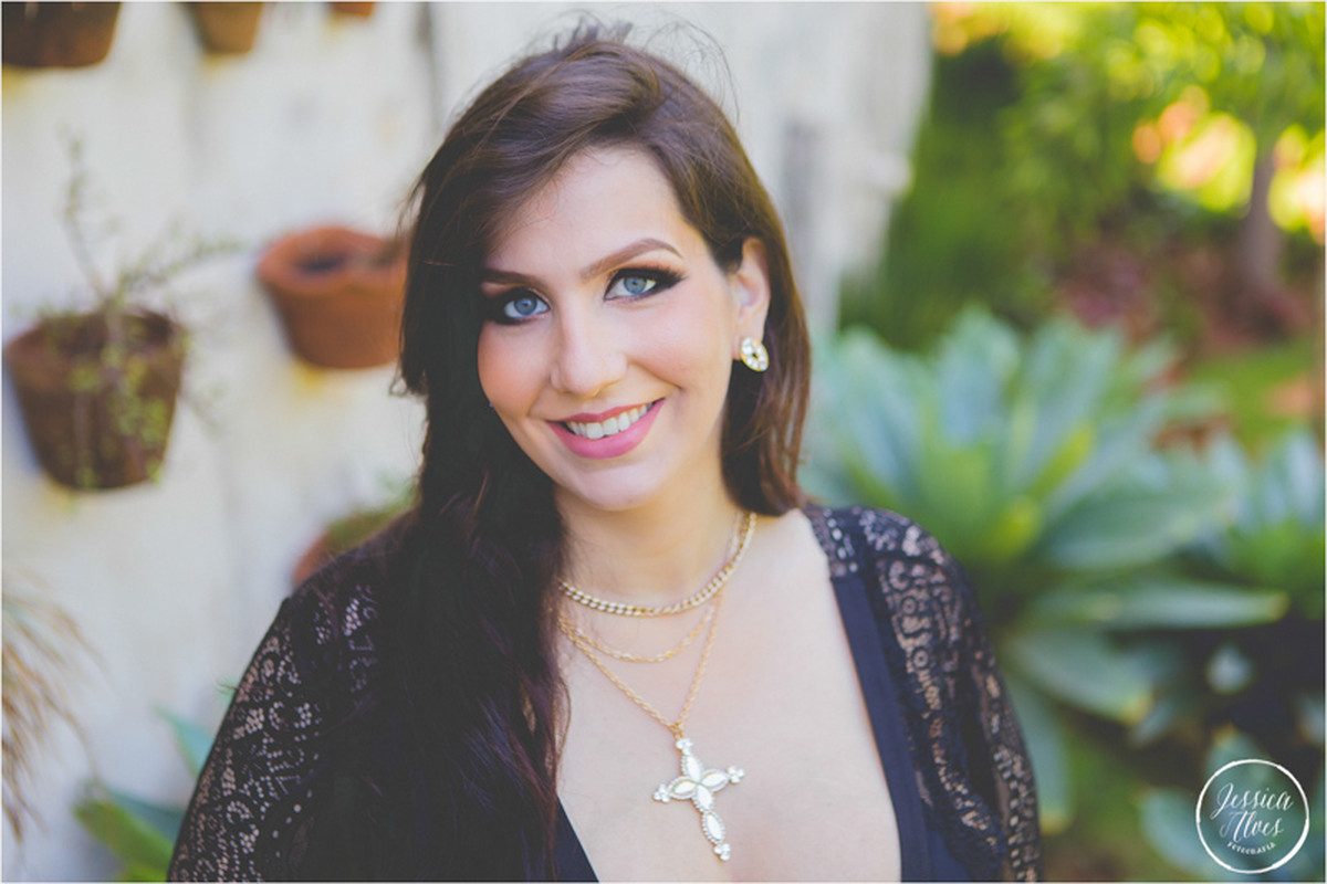 {Anthony} Doce Espera