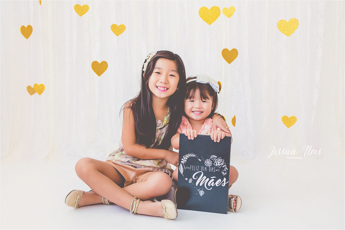 {Feliz Dia Das Mães}