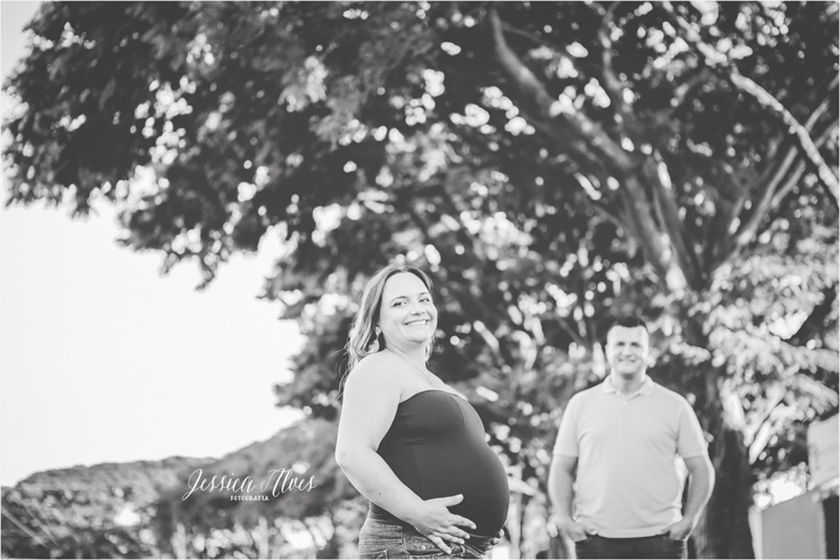 {Lívia Cecília} Doce Espera