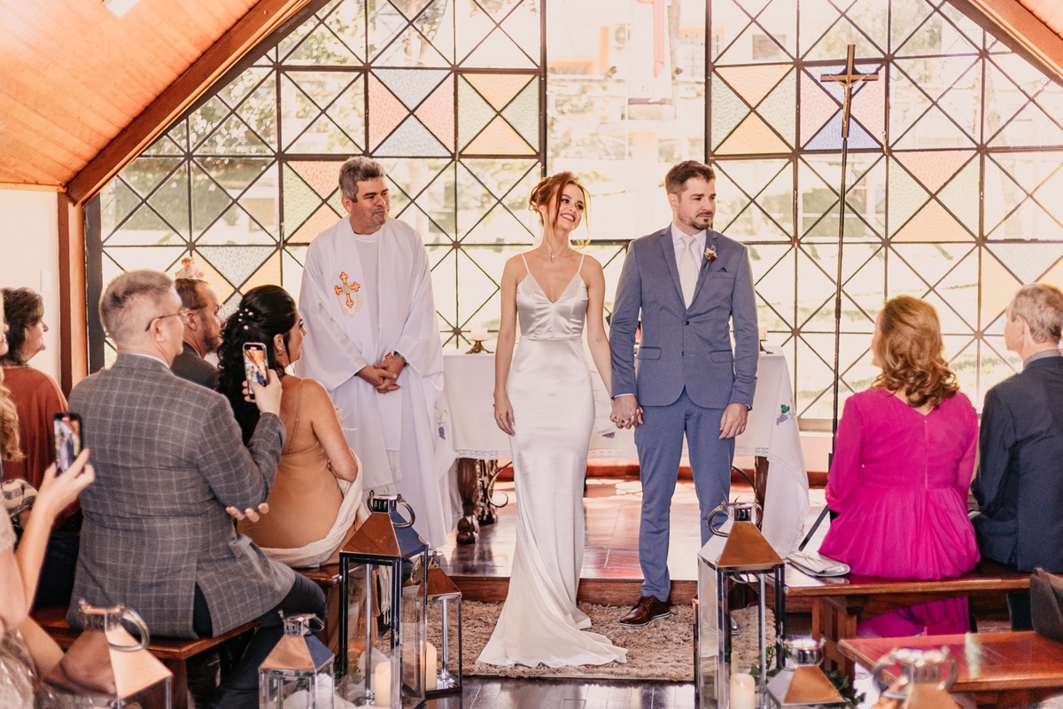 Casamento Mini Wedding na Capela Nossa Senhora da Salette no Jardim Social em Curitiba