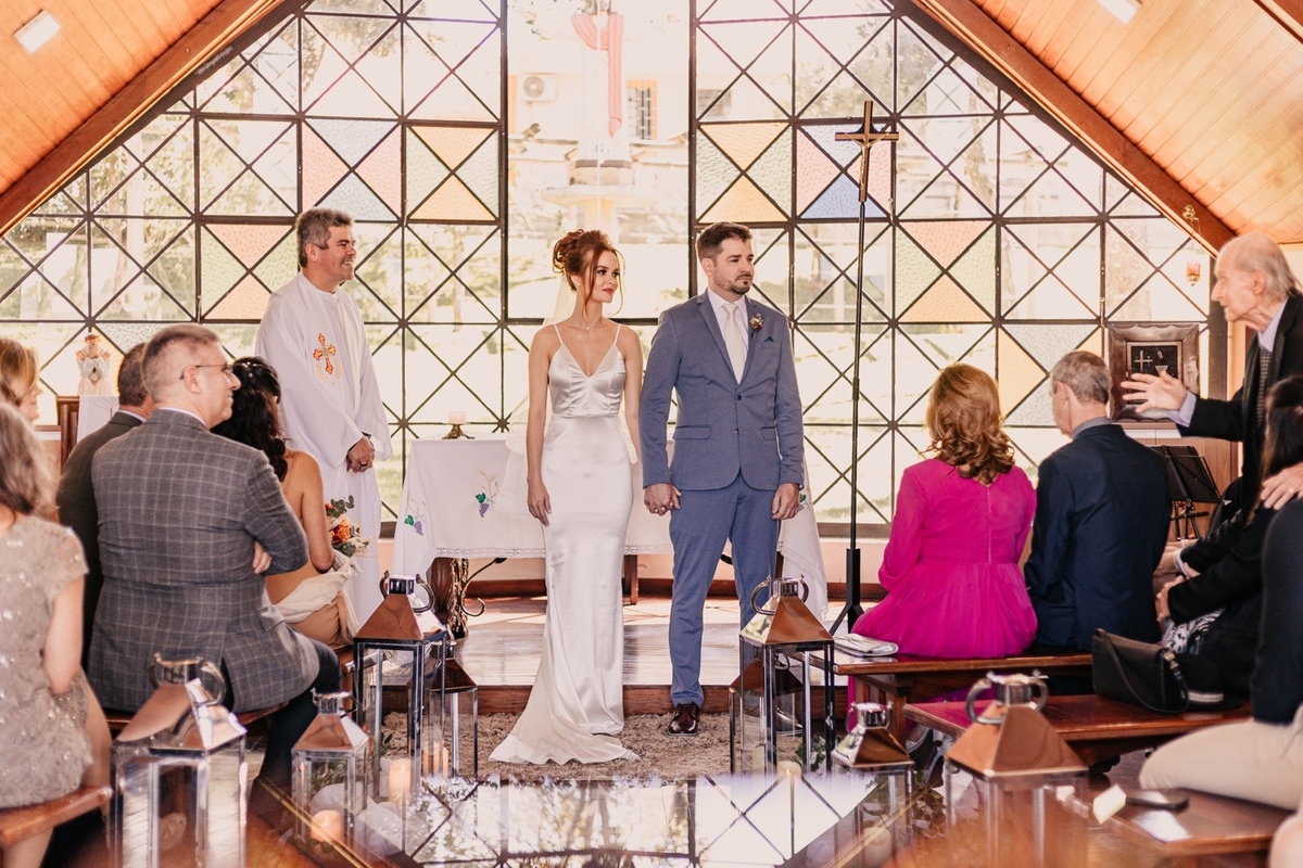 Casamento Mini Wedding na Capela Nossa Senhora da Salette no Jardim Social em Curitiba