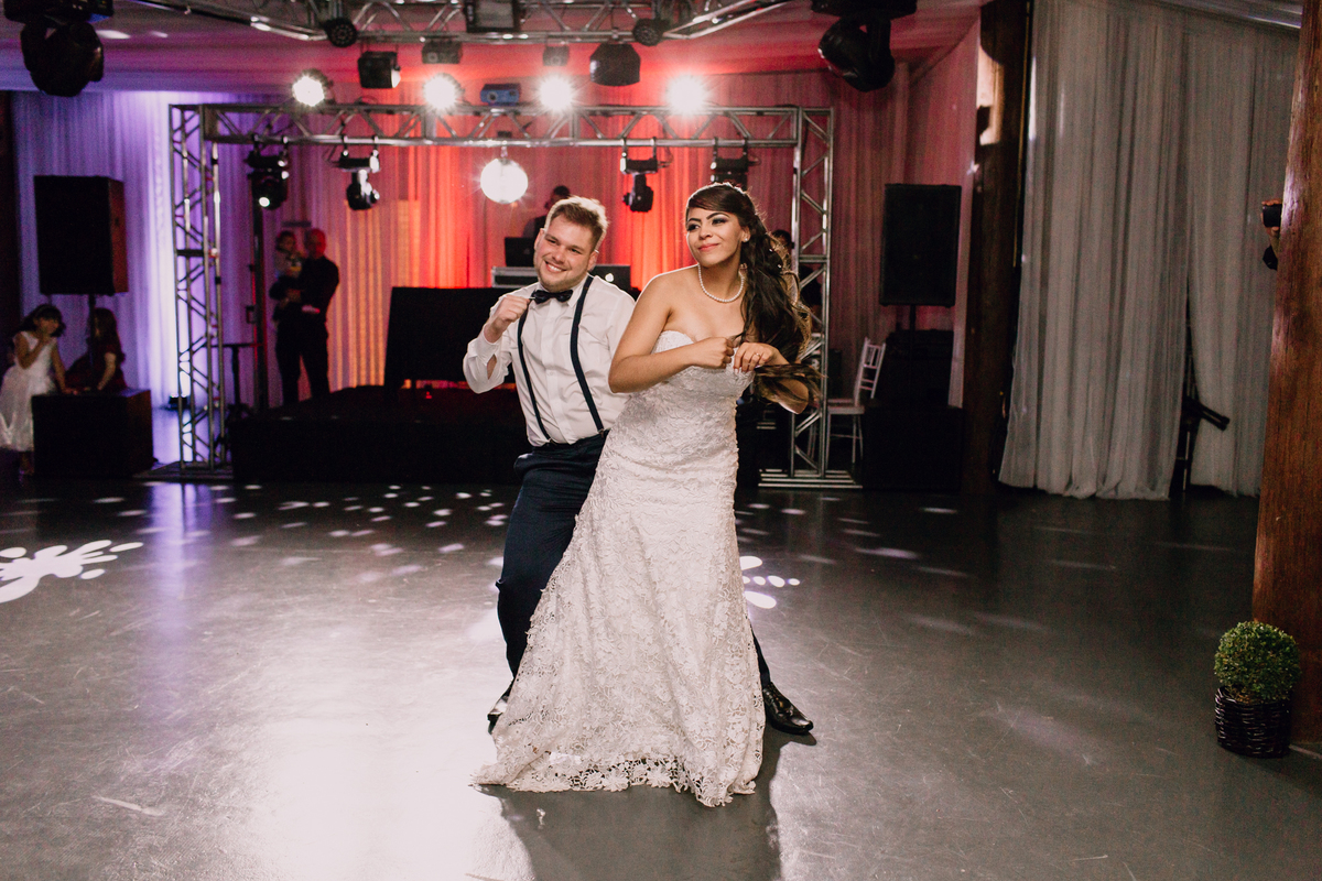 Dança coreografada dos noivos, casamento em Curitiba.