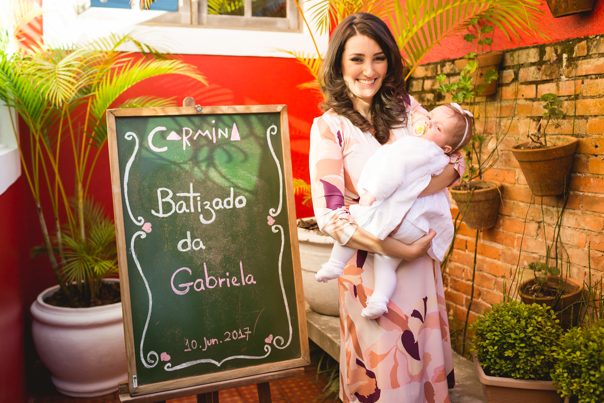 Almoço comemorativo ao batizado de uma criança no Carmina Bistrô. 