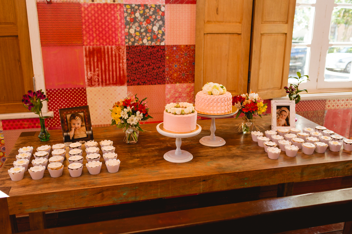 Almoço comemorativo ao batizado de uma criança no Carmina Bistrô. 