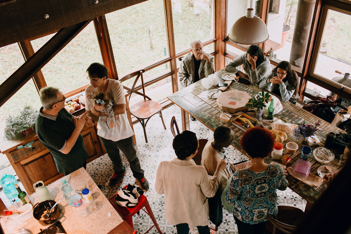 Casamento de dia realizado no Residencial Quatro Barras, região metropolitana de Curitiba. Making-of da noiva e do noivo.