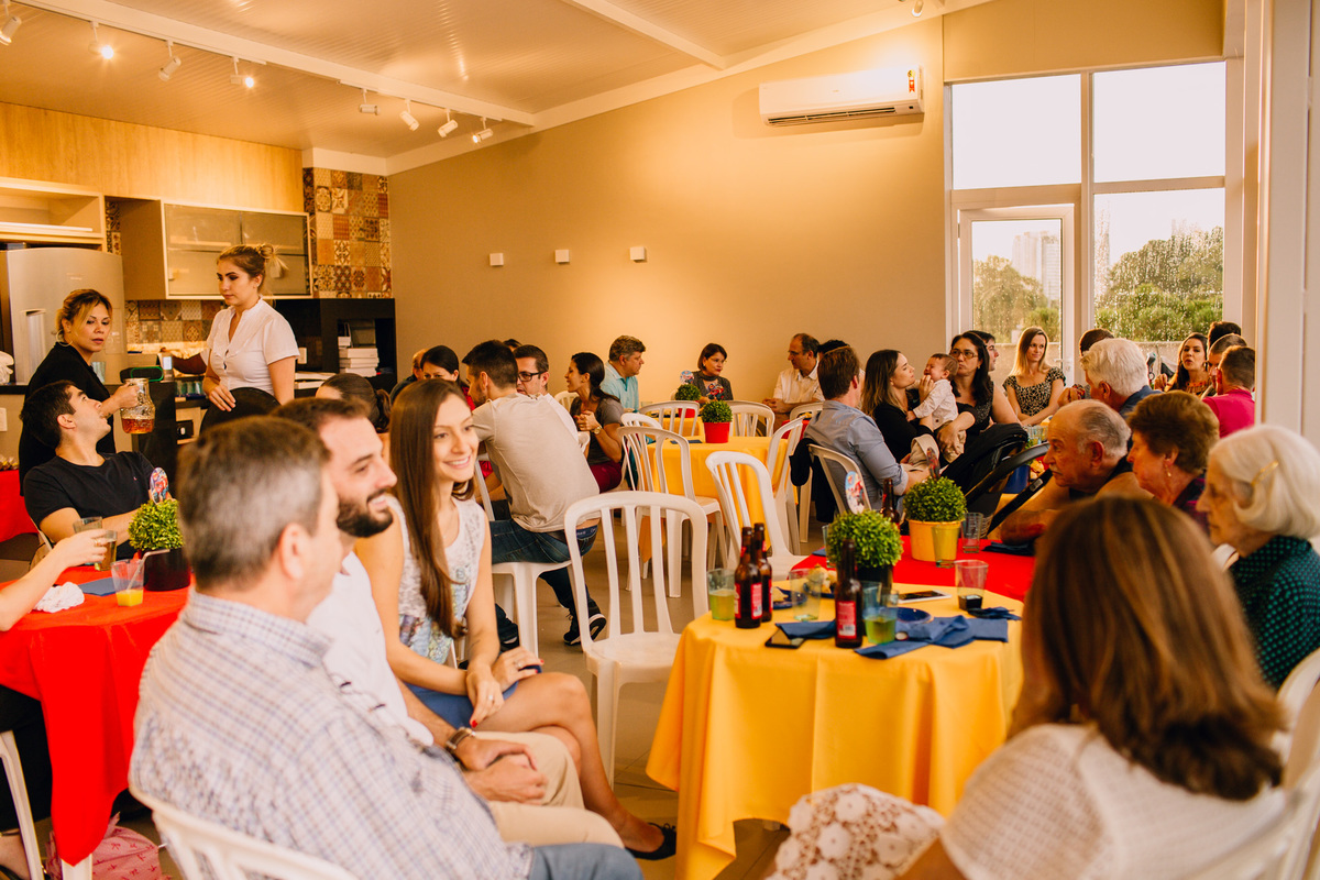 Festa de aniversário infantil em Curitiba, festa de 02 anos, fotografia de aniversário infantil, brincadeiras