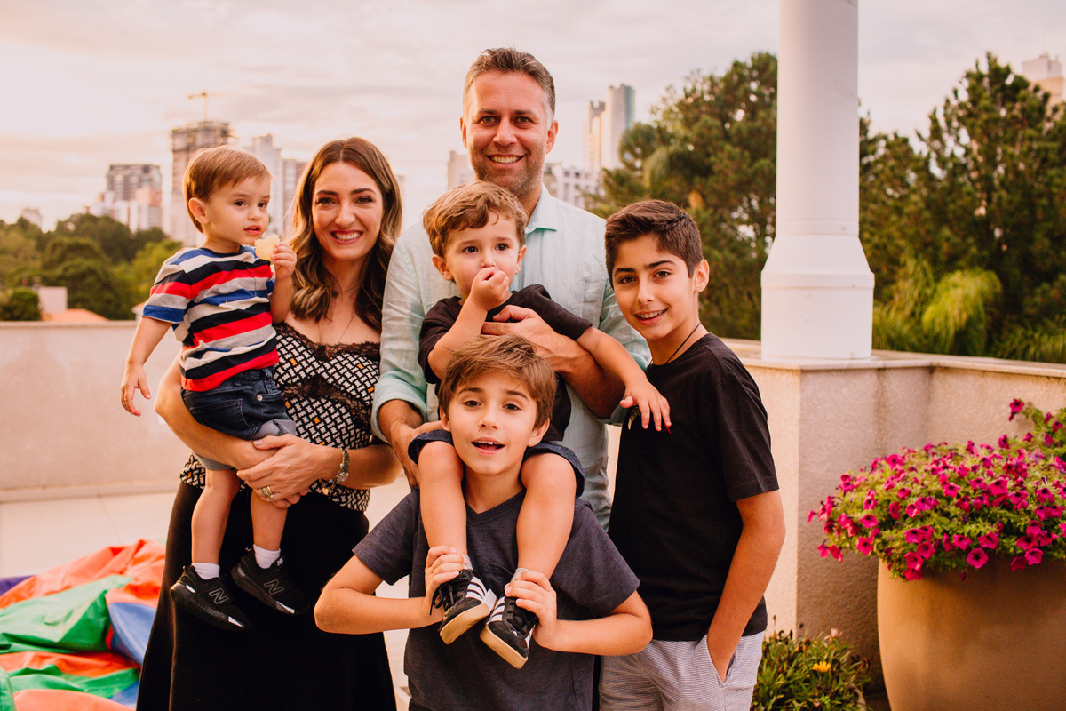Festa de aniversário infantil em Curitiba, festa de 02 anos, fotografia de aniversário infantil, brincadeiras
