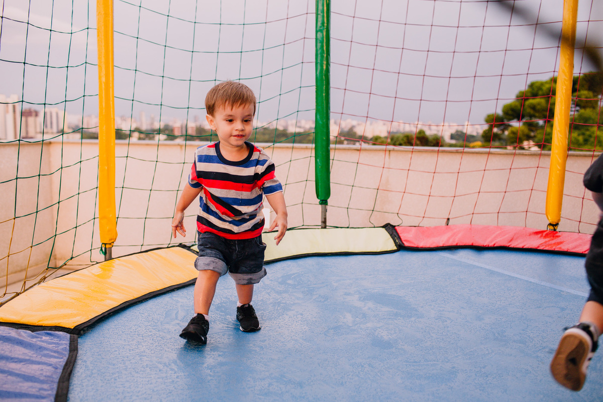 Festa de aniversário infantil em Curitiba, festa de 02 anos, fotografia de aniversário infantil, brincadeiras