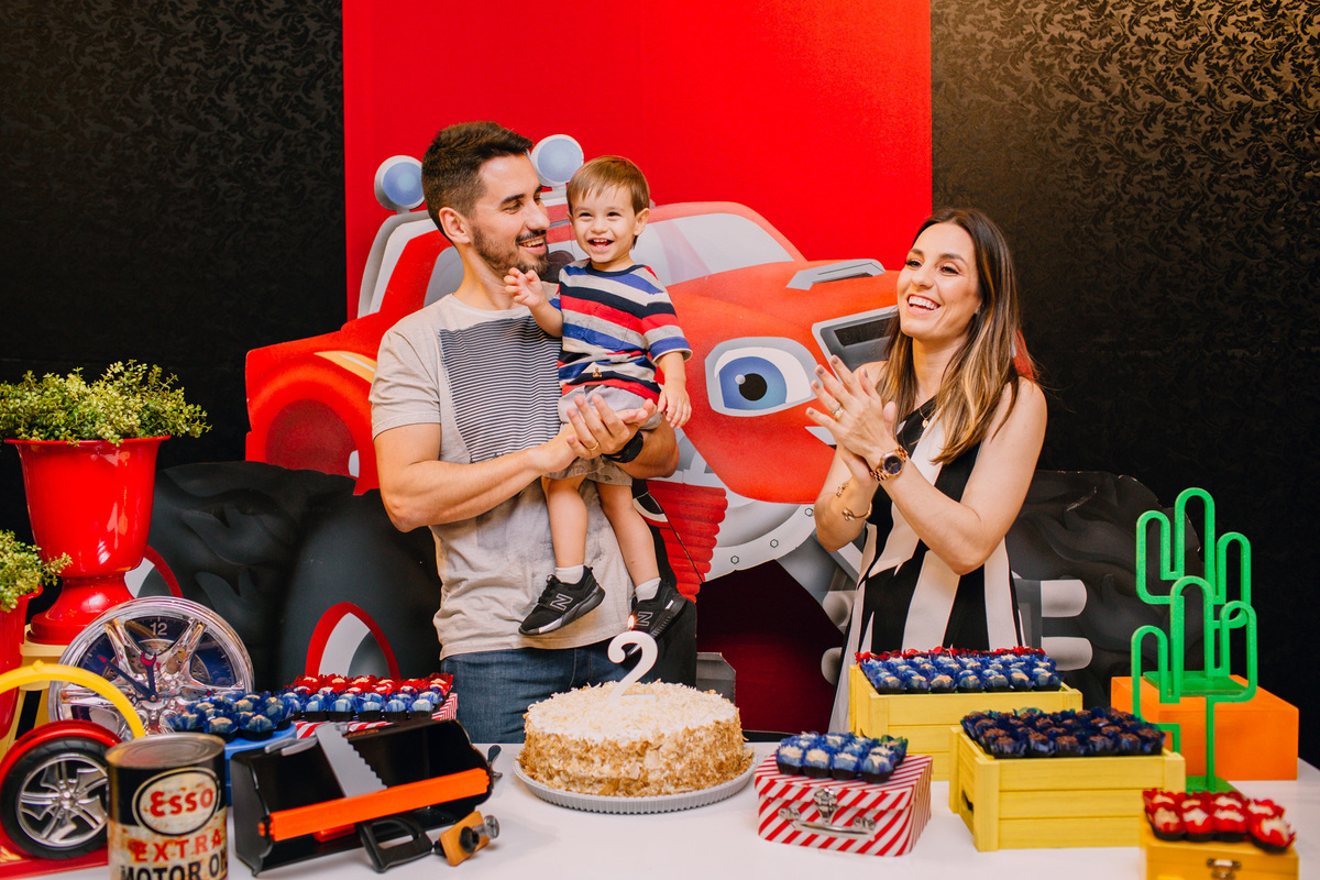 Festa de aniversário infantil em Curitiba, festa de 02 anos, fotografia de aniversário infantil, brincadeiras