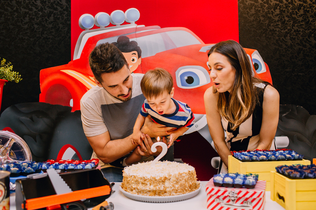 Festa de aniversário infantil em Curitiba, festa de 02 anos, fotografia de aniversário infantil, brincadeiras