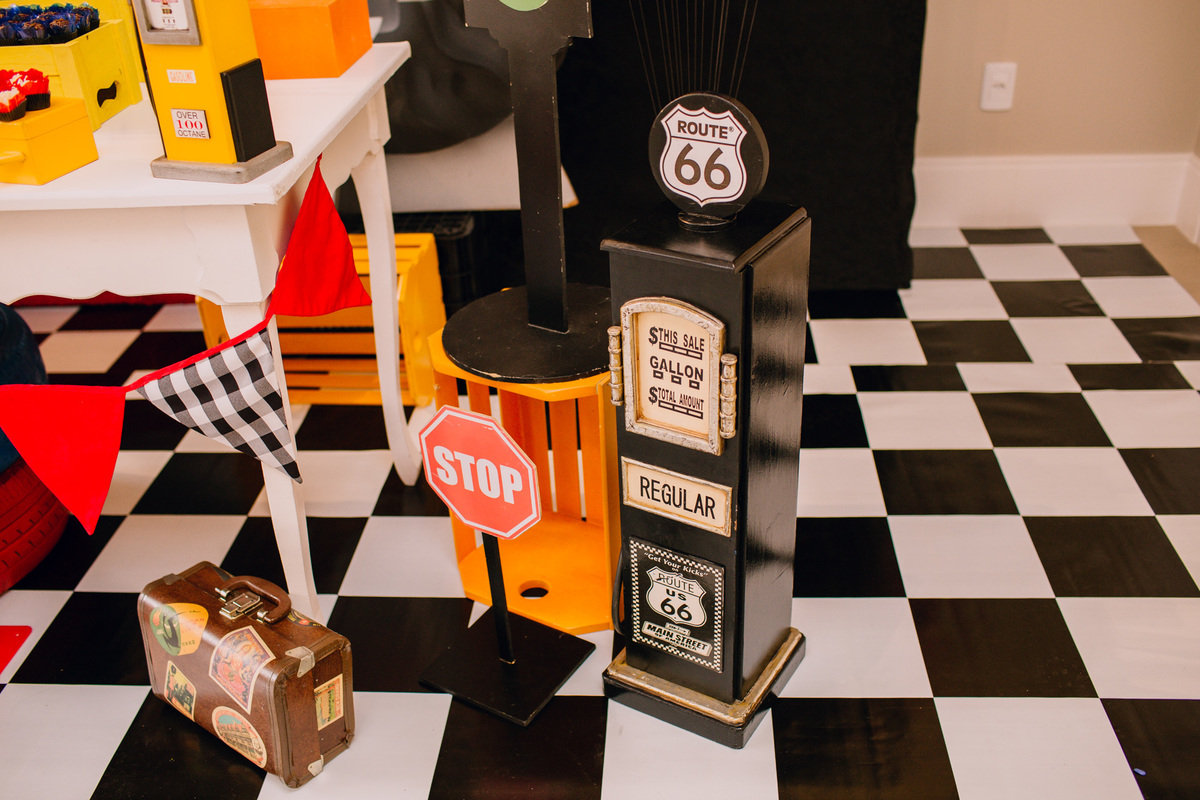 Festa de aniversário infantil em Curitiba, festa de 02 anos, fotografia de aniversário infantil, mesa de doces