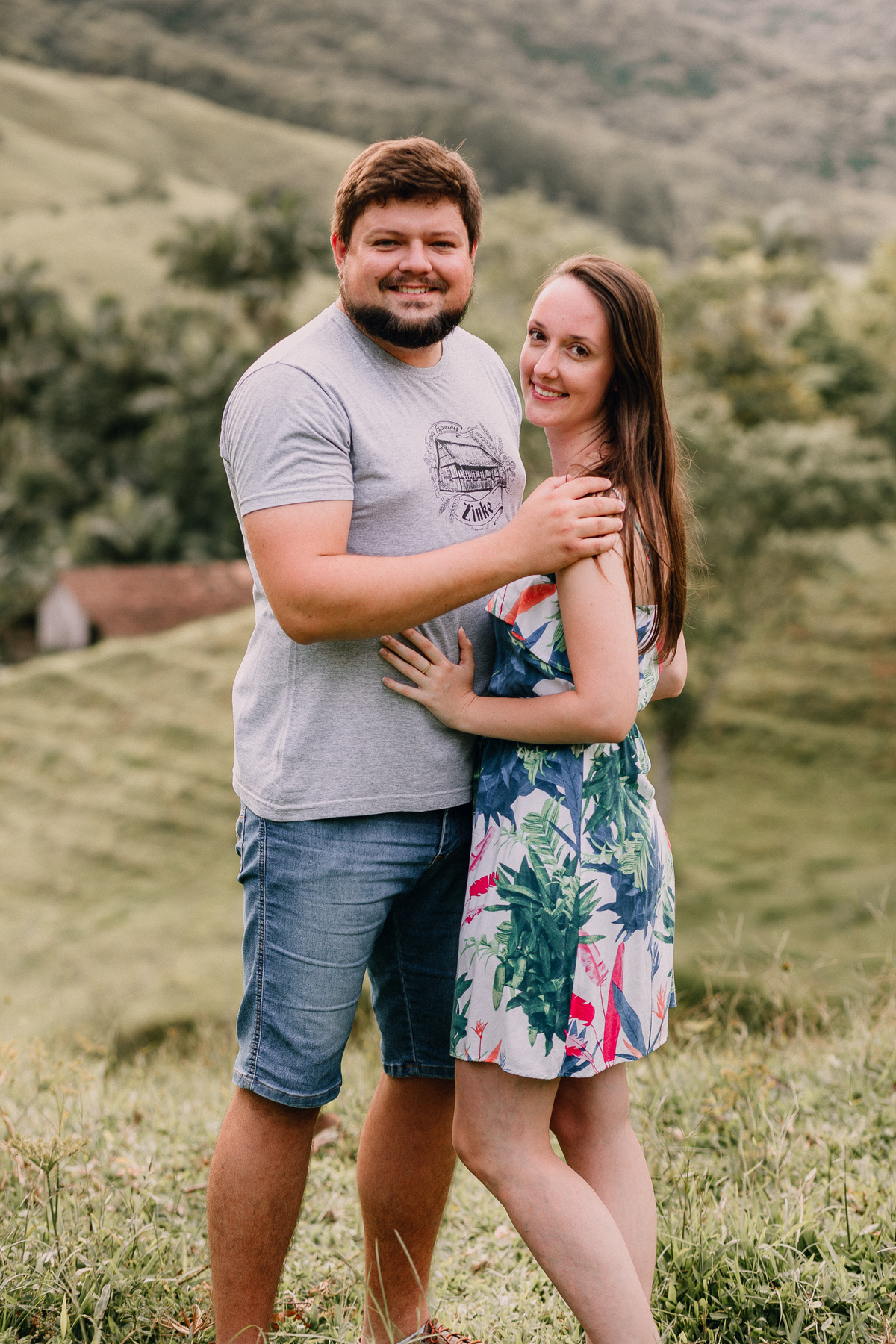 ensaio de casal em Pomerode, Santa Catarina no Vale Europeu. Paisagem dos vales em Pomerode.